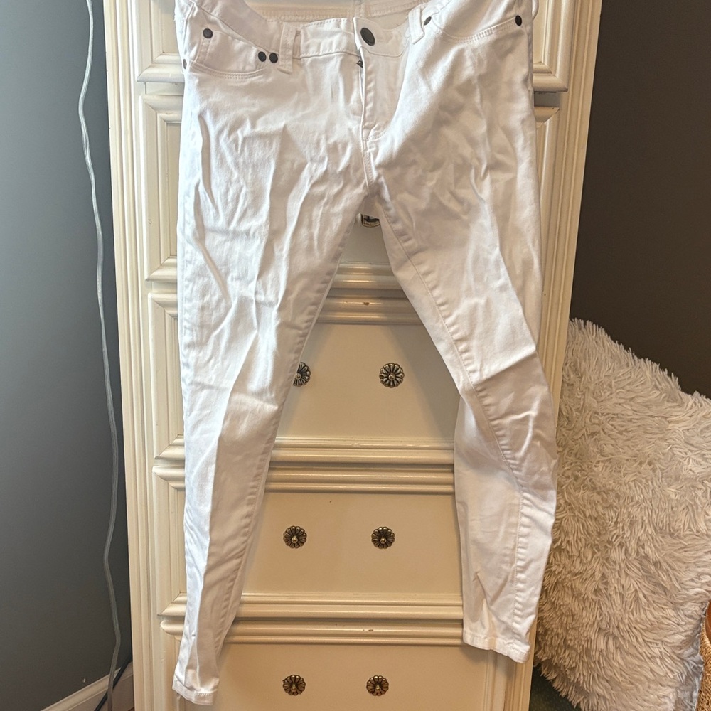 Pair!   Max Jeans Cream Denim